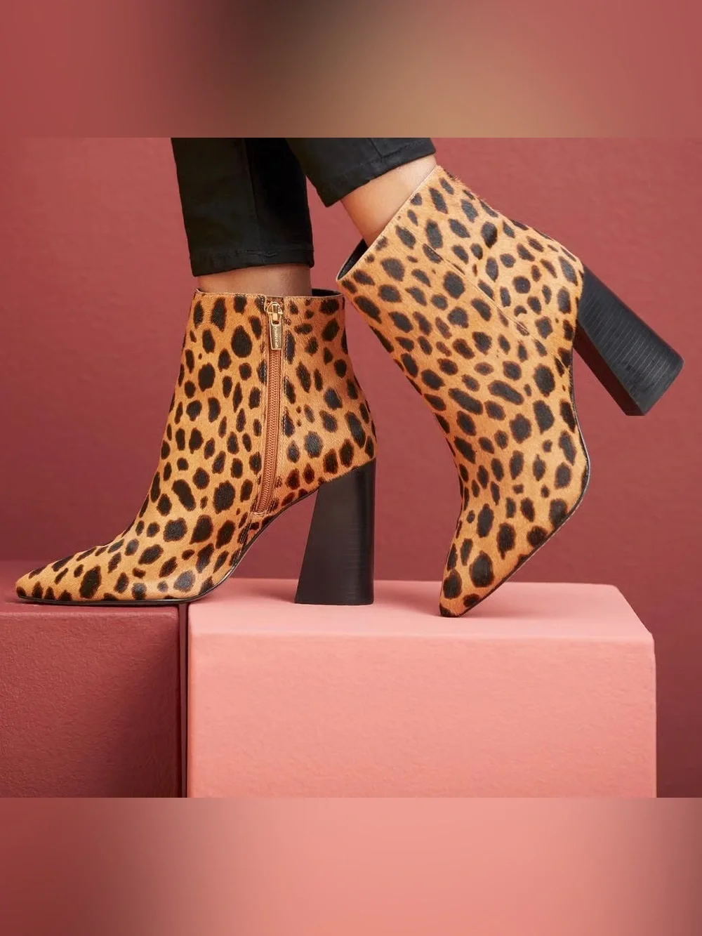 Vince Camuto vince camuto